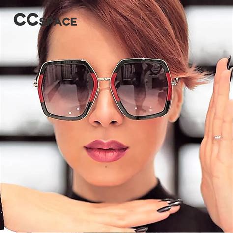 World's largest online store of designer sunglasses 